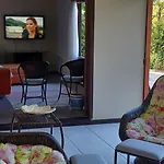 Sitio Em Bc- So 2Km Da Praia Central - Perto De Tudo