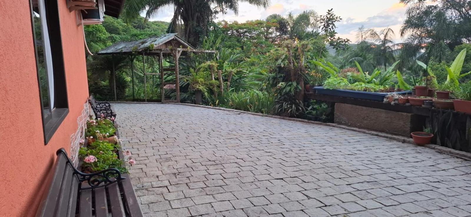 Sitio Em Bc- So 2km Da - Perto De Balneario Camboriu
